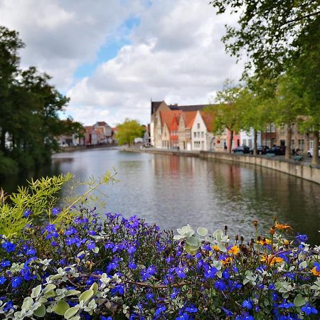 B&B Riverside - Centre Of Bruges In Calm Area 외부 사진